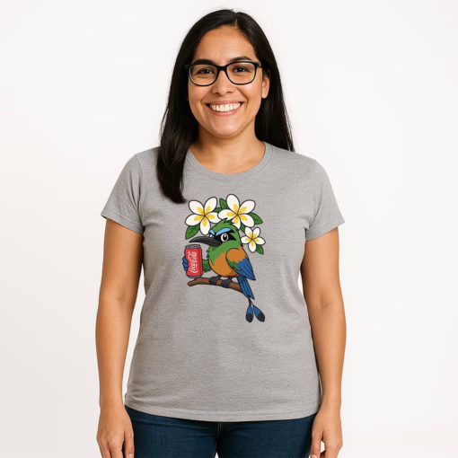 Camiseta Guardabarranco con Coca-Cola – Ropa Nica para Mujer en USA - Imagen 2